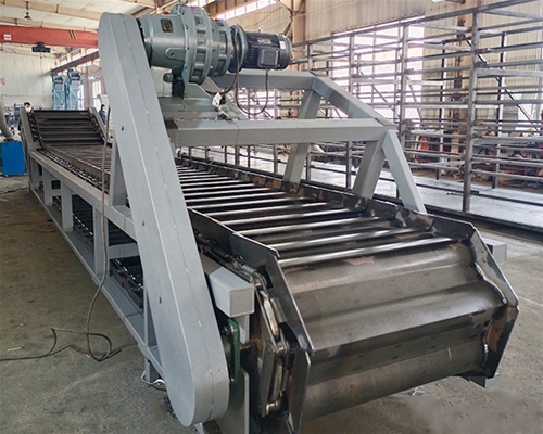 鱗板輸送機(jī)